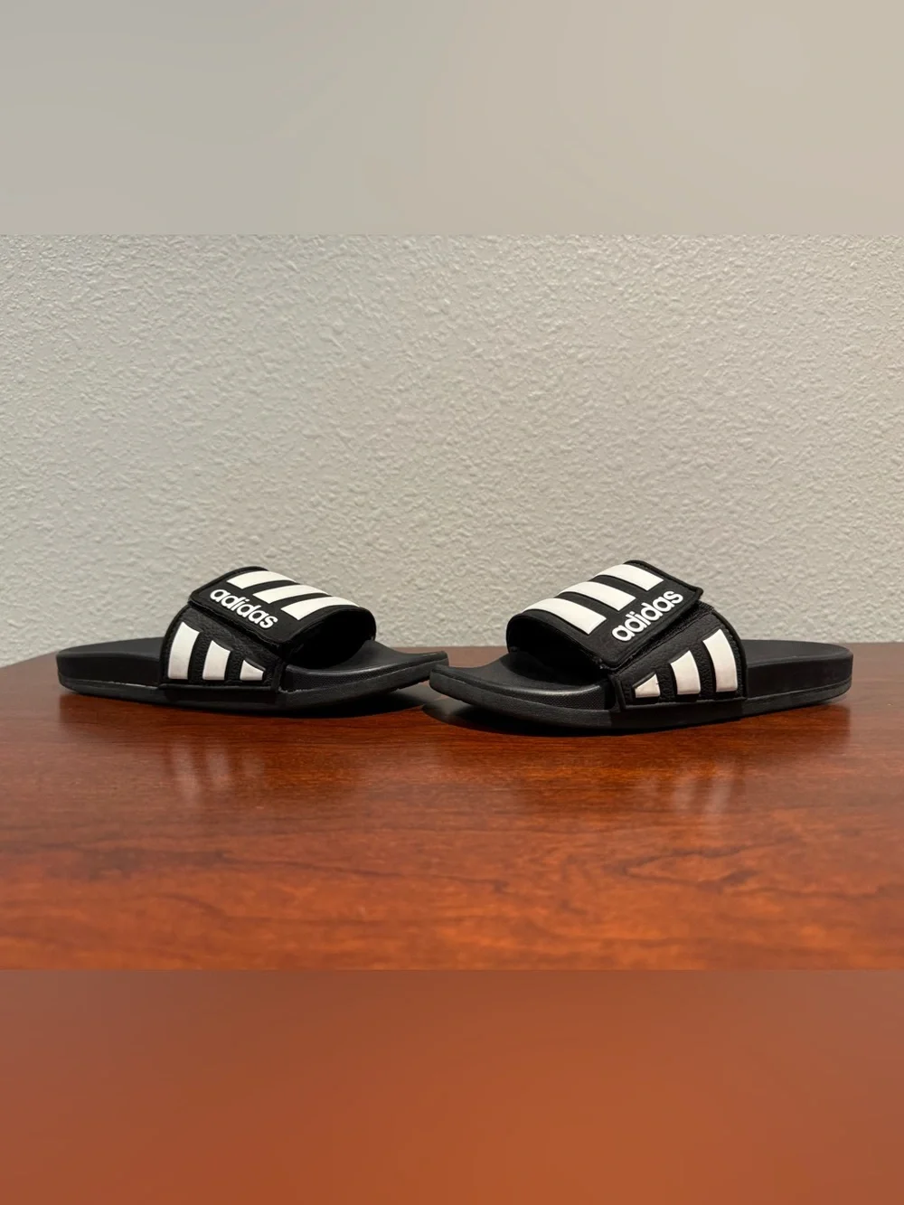 adidas Kids Black and White Slide Sandals with Striped Velcro Strap kids size 4